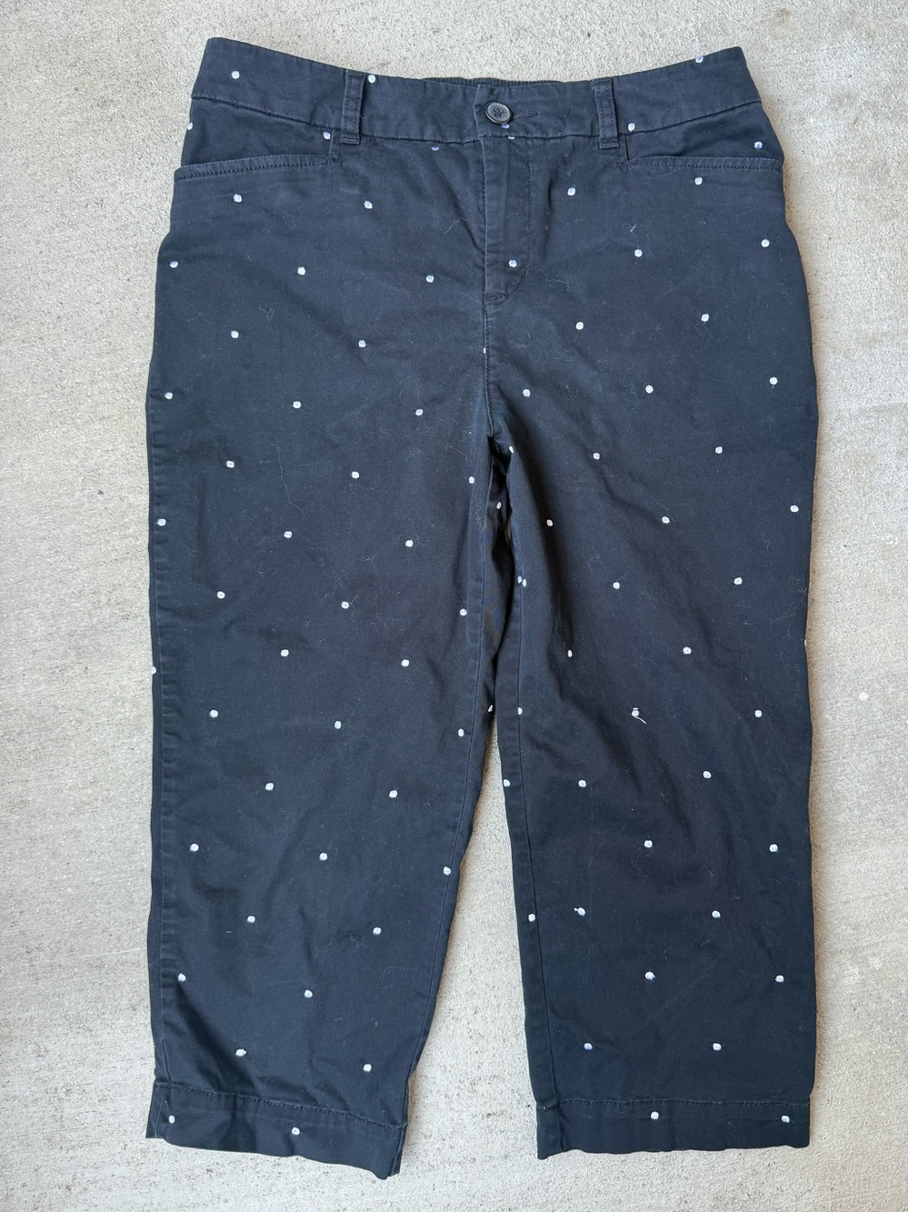 Croft & Borrow - Size 10 Y2K Black Cropped Pants with Small White Dot Print